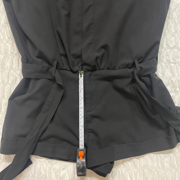 🌟 Forever 21 Black Cap Sleeve Jumpsuit w/ Tie Belt | Size Large - Picture 7 of 11